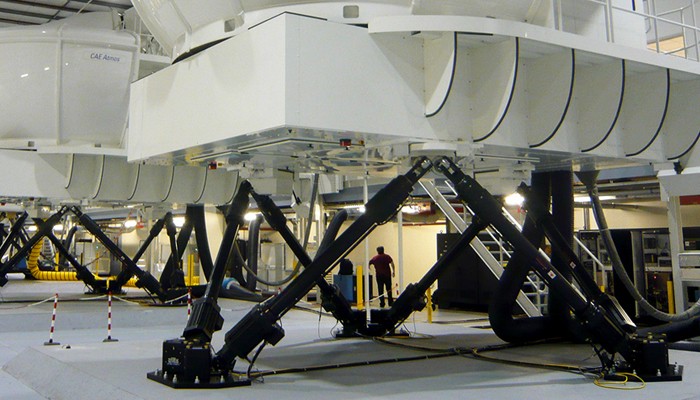 Actuator-Flight-Simulation_700x400
